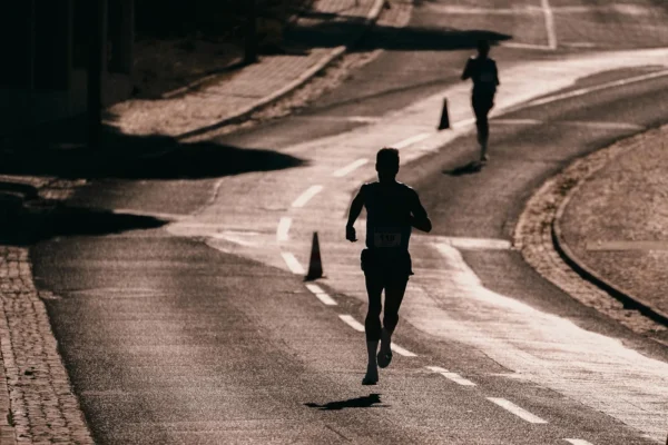 Allure semi-marathon : comment calculer et gérer son rythme